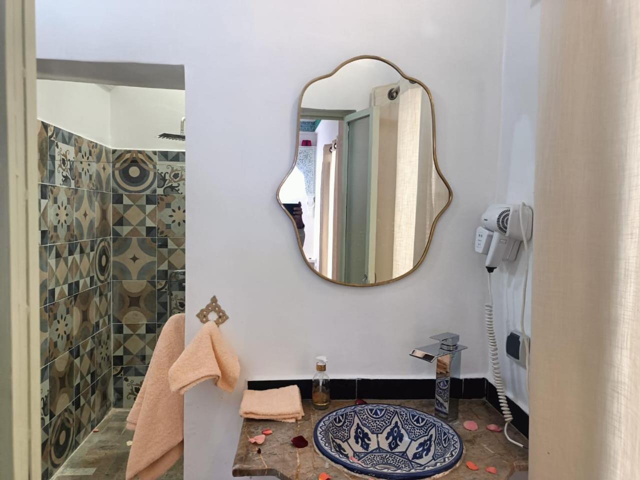 Hotel Dar Le Monde 4*